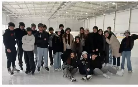 Zdjęcie do Wyjazd integracyjno-edukacyjny klasy 2b.